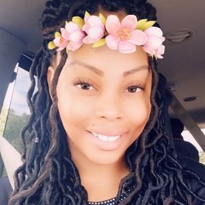 Meet your Posher, Shenise